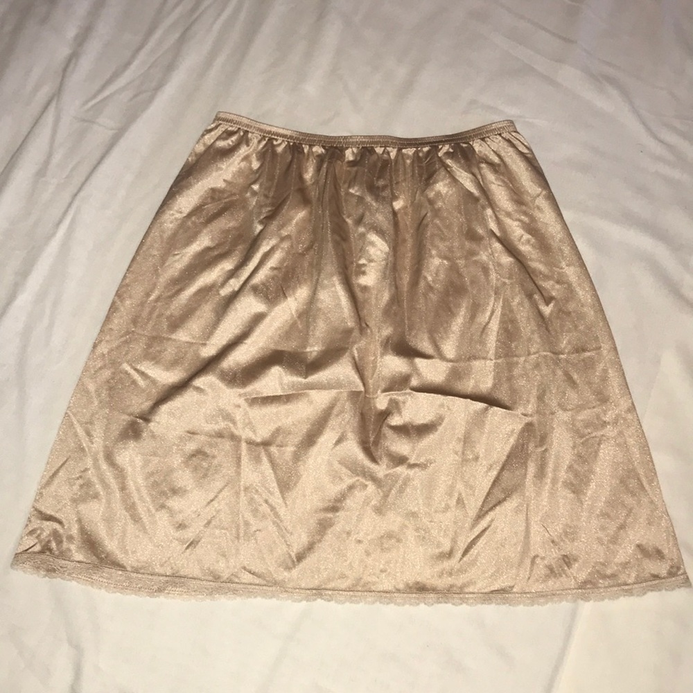 Nude slip, size Small, 16 inches long